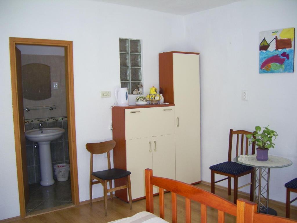 Apartments Villa More Makarska Oda fotoğraf