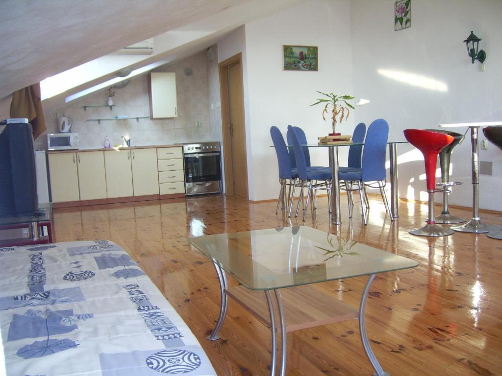 Apartments Villa More Makarska Oda fotoğraf