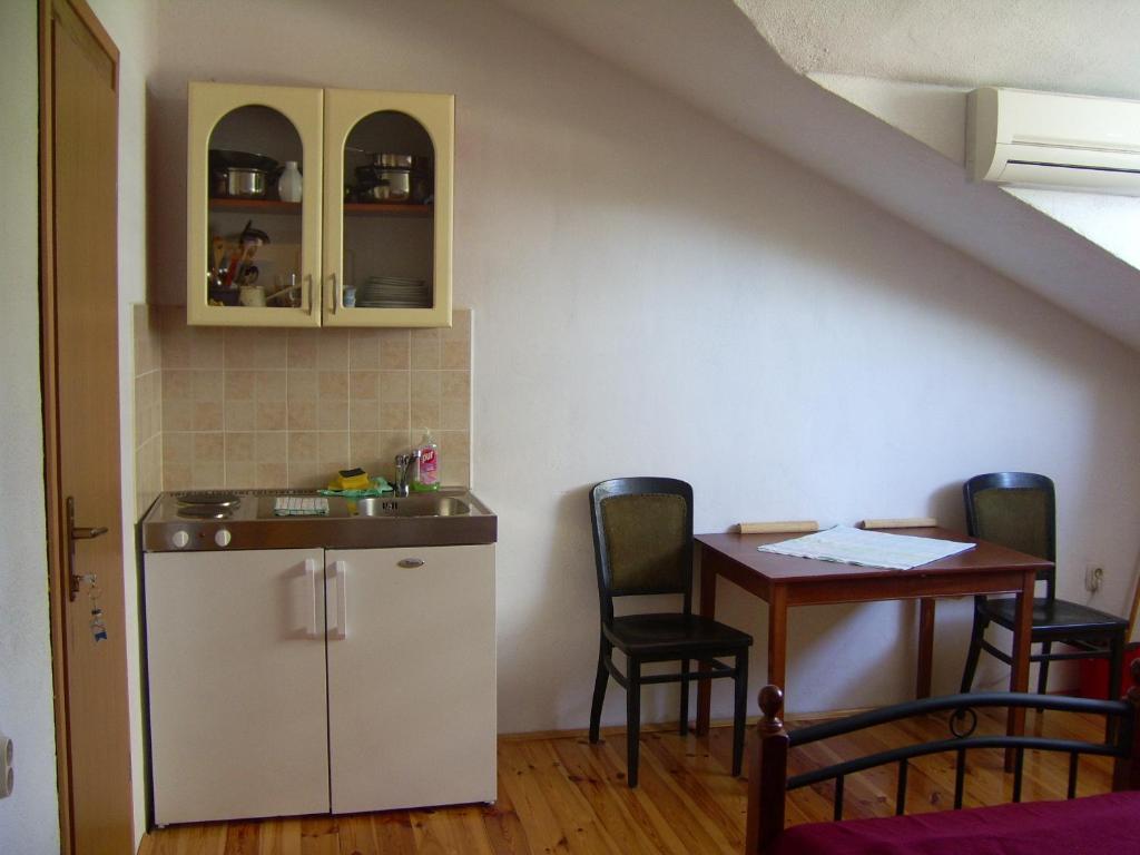 Apartments Villa More Makarska Oda fotoğraf